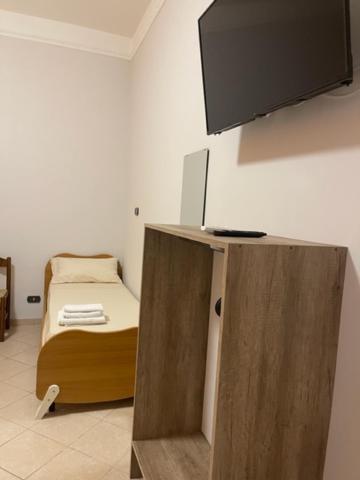 Dimora Nonna Ada Bed & Breakfast Aradeo Exterior photo